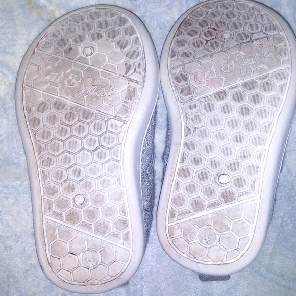 Cat and Jack Toddler Girl- Silver Slip On Shoes - Picture 6 of 6